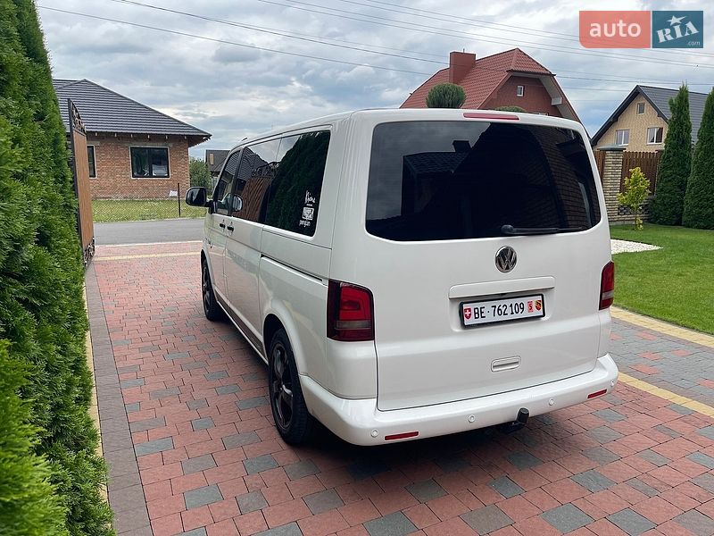 Минивэн Volkswagen Multivan 2012 в Луцке