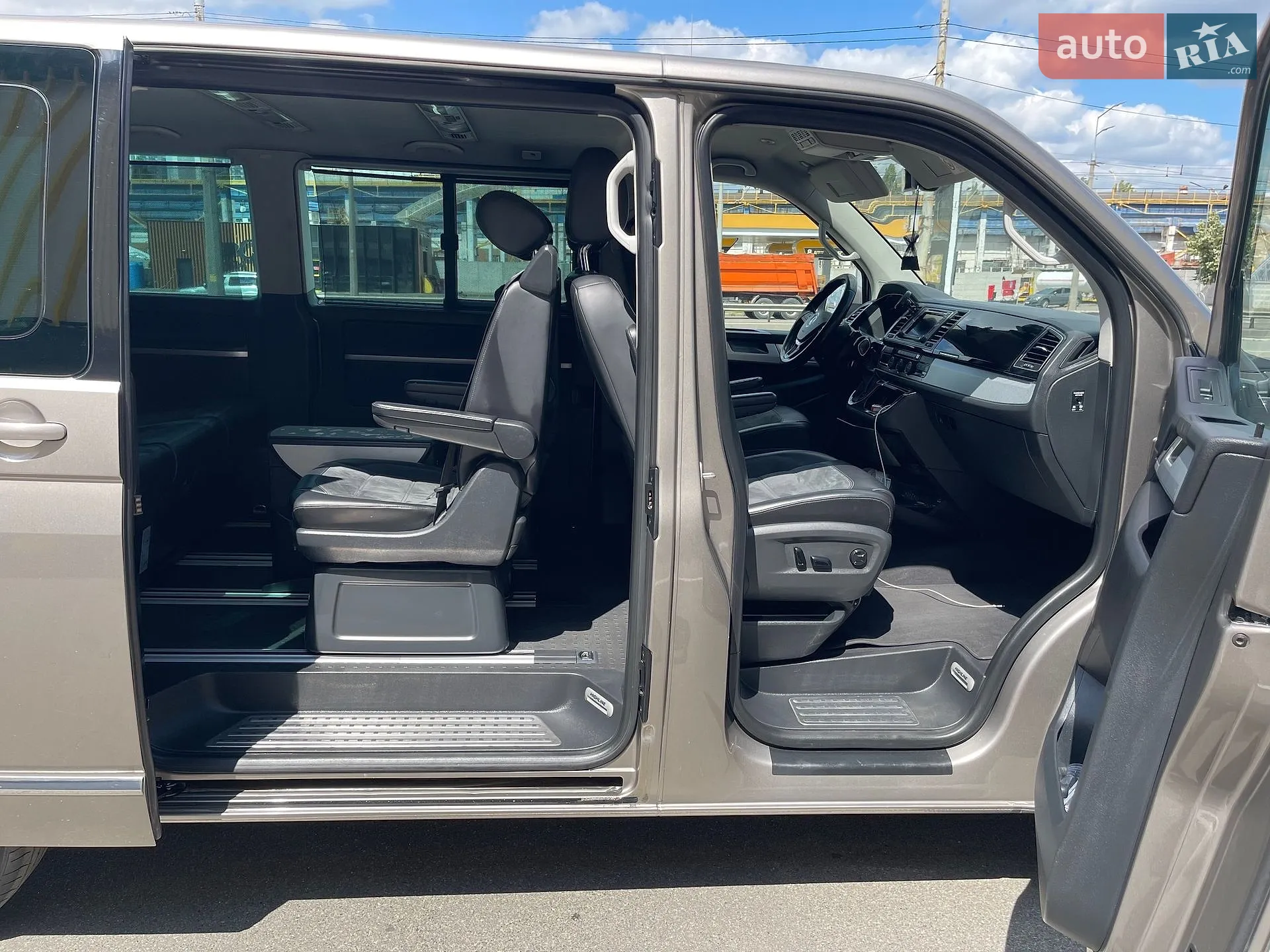 2016 Volkswagen Multivan - мініатюра 4
