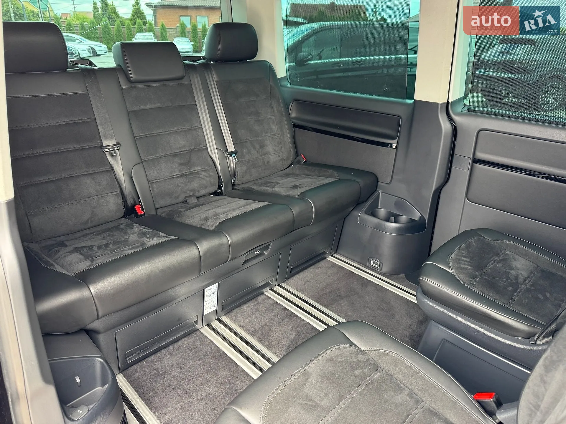 2019 Volkswagen Multivan - мініатюра 38