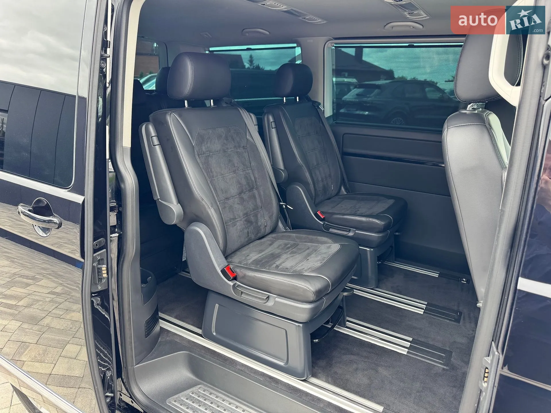 2019 Volkswagen Multivan - мініатюра 29
