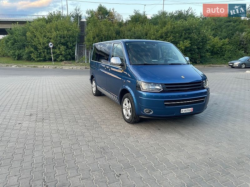 Минивэн Volkswagen Multivan 2013 в Луцке