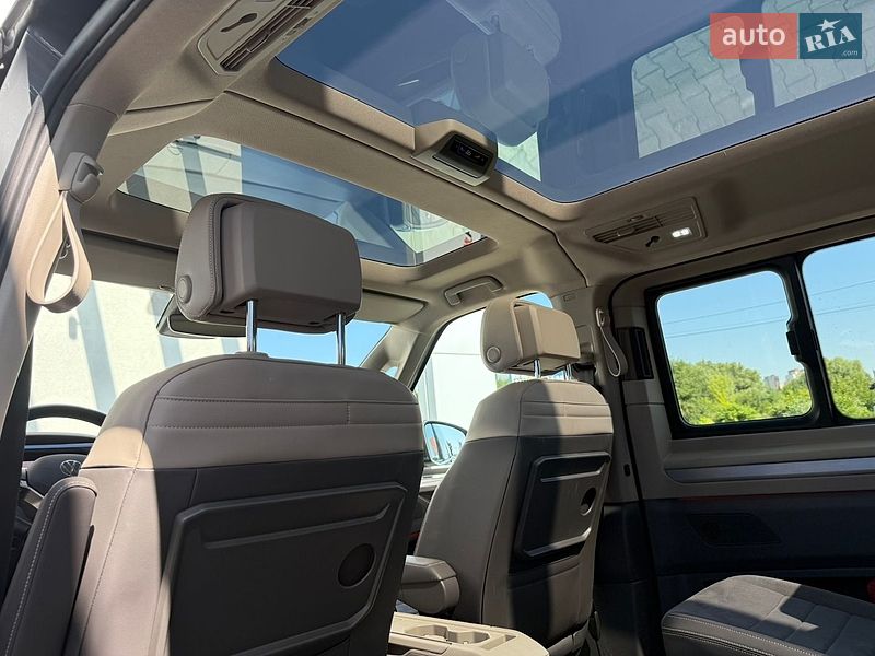 Минивэн Volkswagen Multivan 2024 в Хмельницком