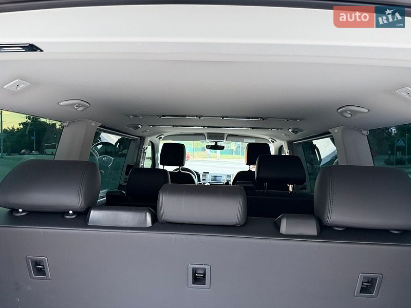 Мінівен Volkswagen Multivan 2016 в Києві фото 10 Мінівен Volkswagen Multivan 2016 в Києві