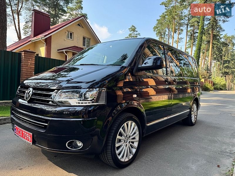 Минивэн Volkswagen Multivan 2014 в Киеве Минивэн Volkswagen Multivan 2014 в Киеве