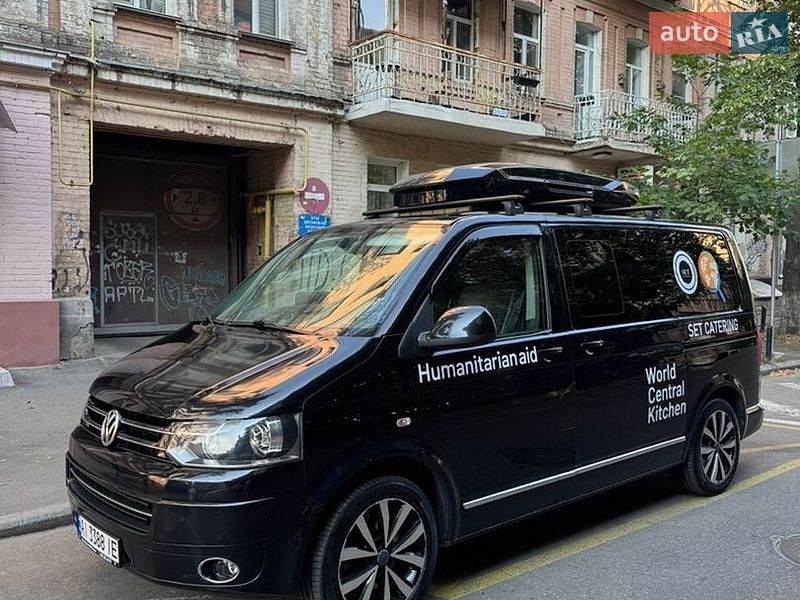 Минивэн Volkswagen Multivan 2010 в Киеве