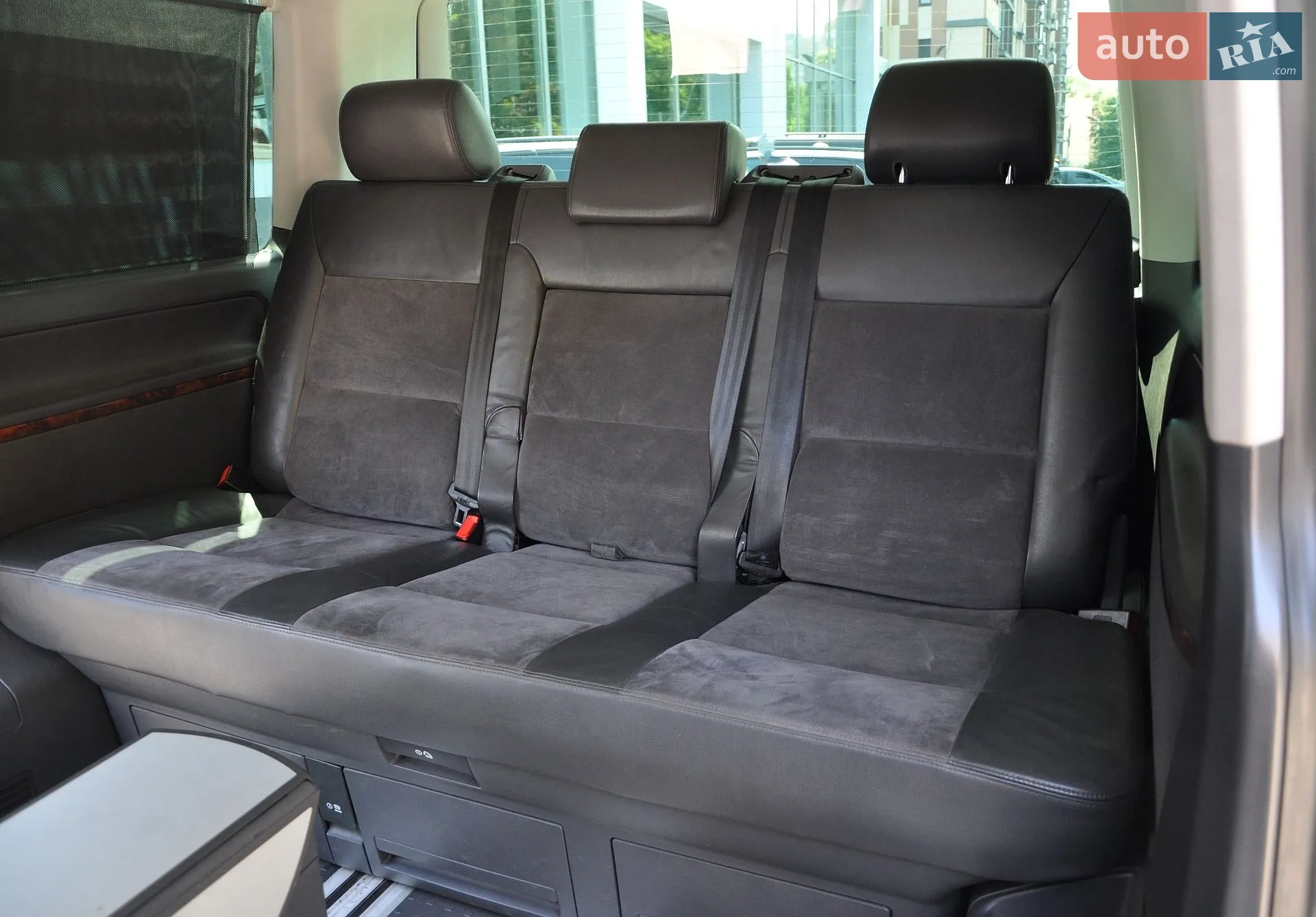 2011 Volkswagen Multivan - мініатюра 12