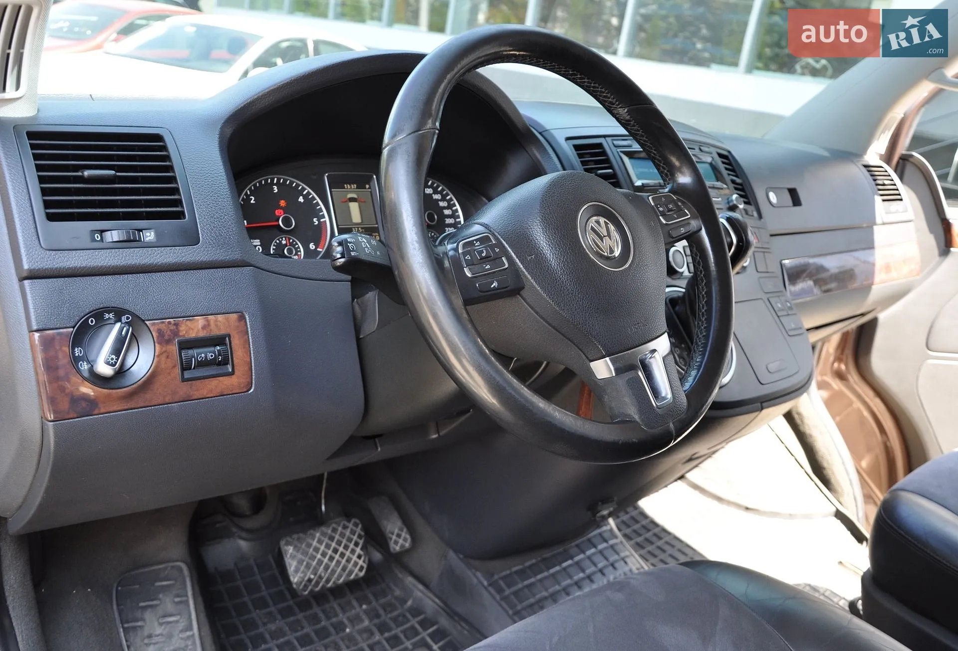 2011 Volkswagen Multivan - мініатюра 23