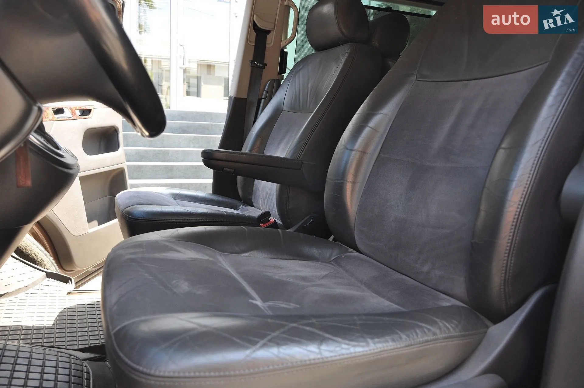 2011 Volkswagen Multivan - мініатюра 21