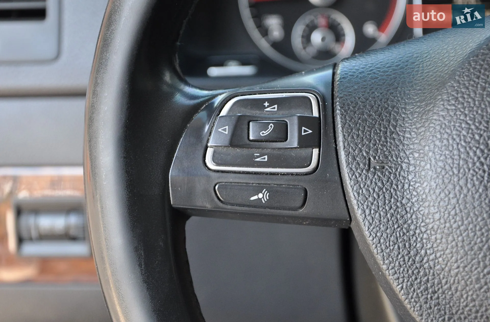 2011 Volkswagen Multivan - мініатюра 25