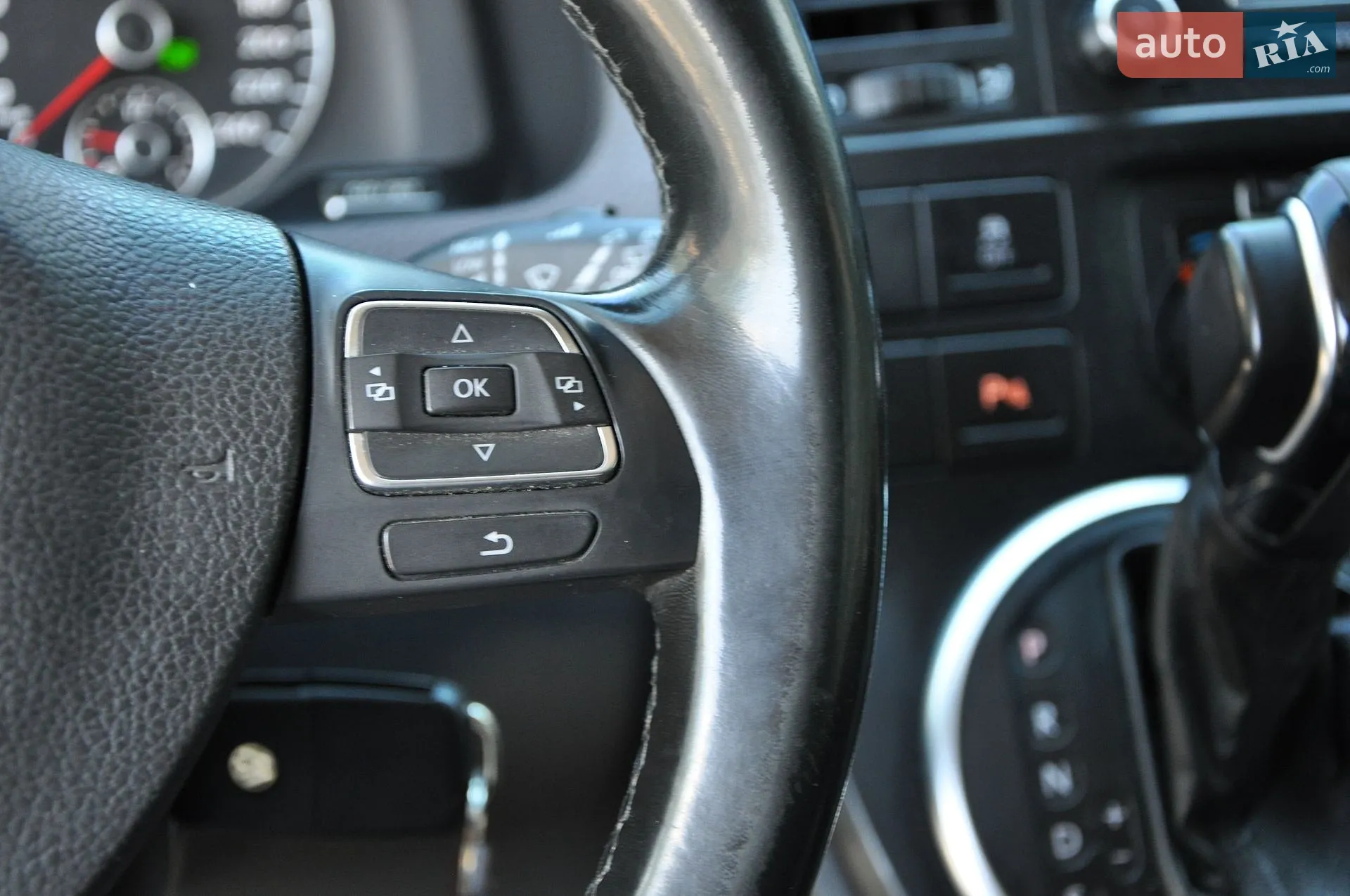 2011 Volkswagen Multivan - мініатюра 26
