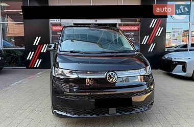 Минивэн Volkswagen Multivan 2024 в Львове