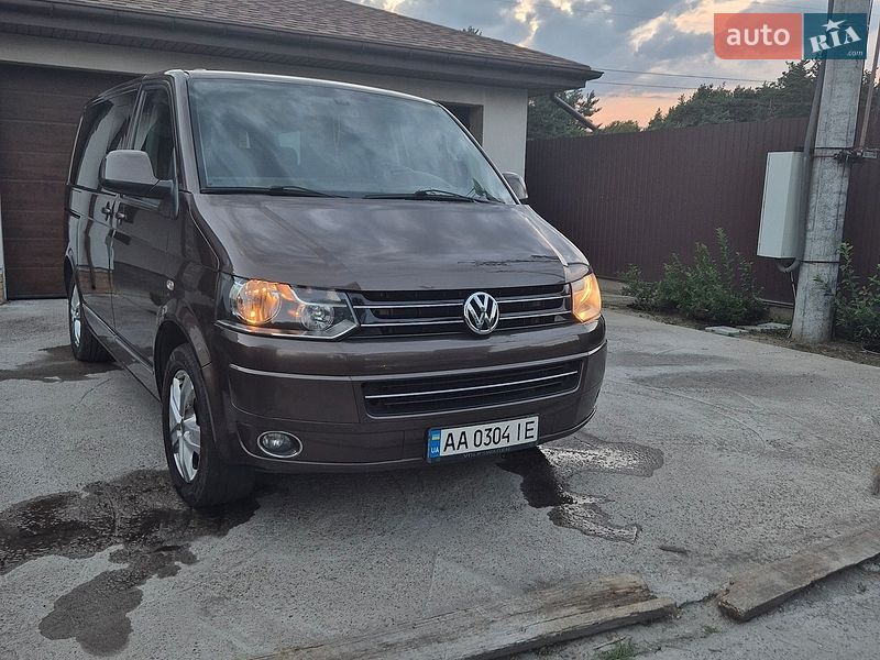 Volkswagen Multivan, фото з оголошення