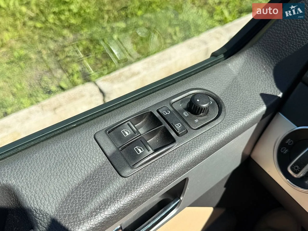 2013 Volkswagen Multivan - мініатюра 34