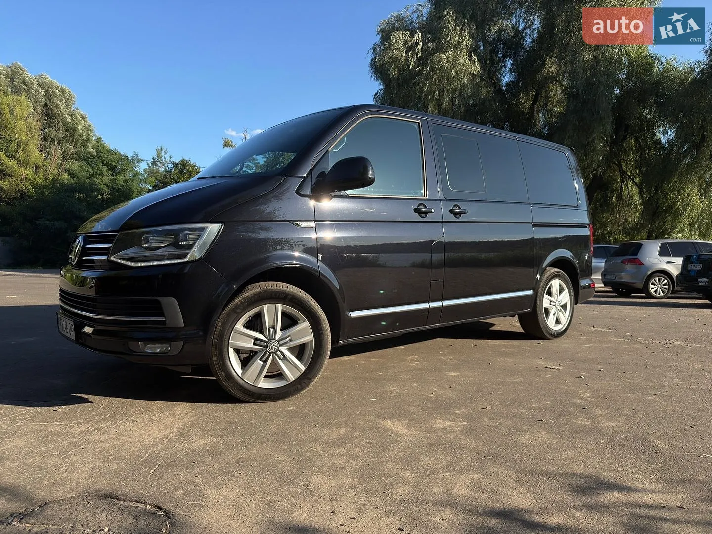 2019 Volkswagen Multivan - мініатюра 12