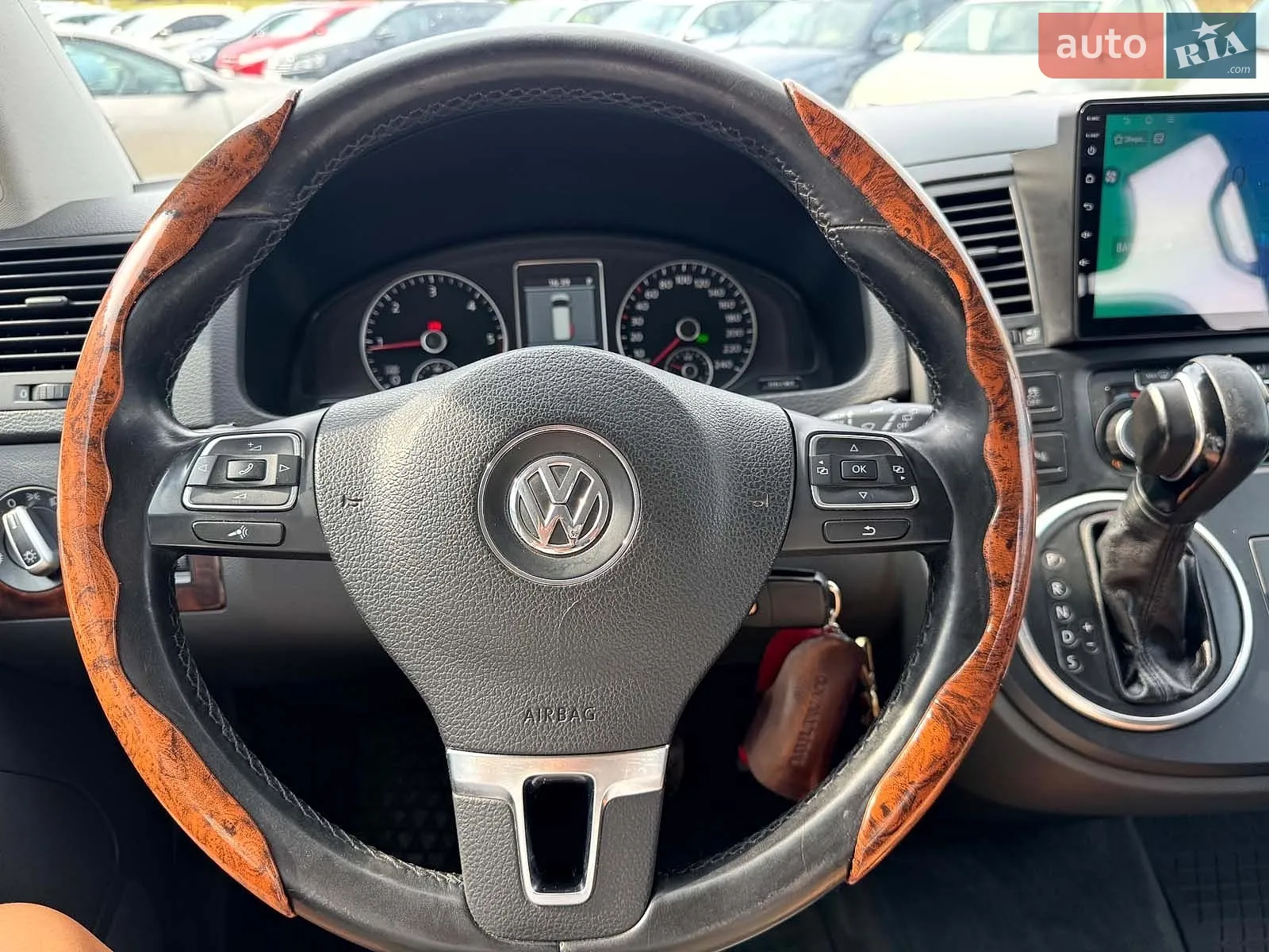 2012 Volkswagen Multivan - мініатюра 21