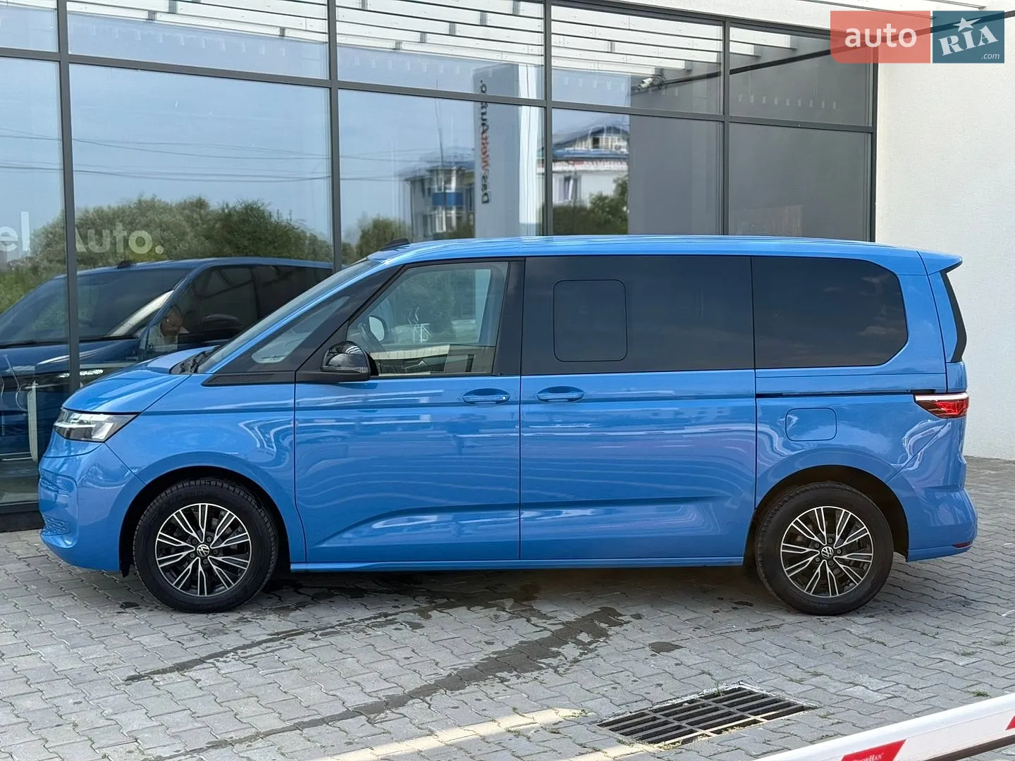 2022 Volkswagen Multivan - мініатюра 9