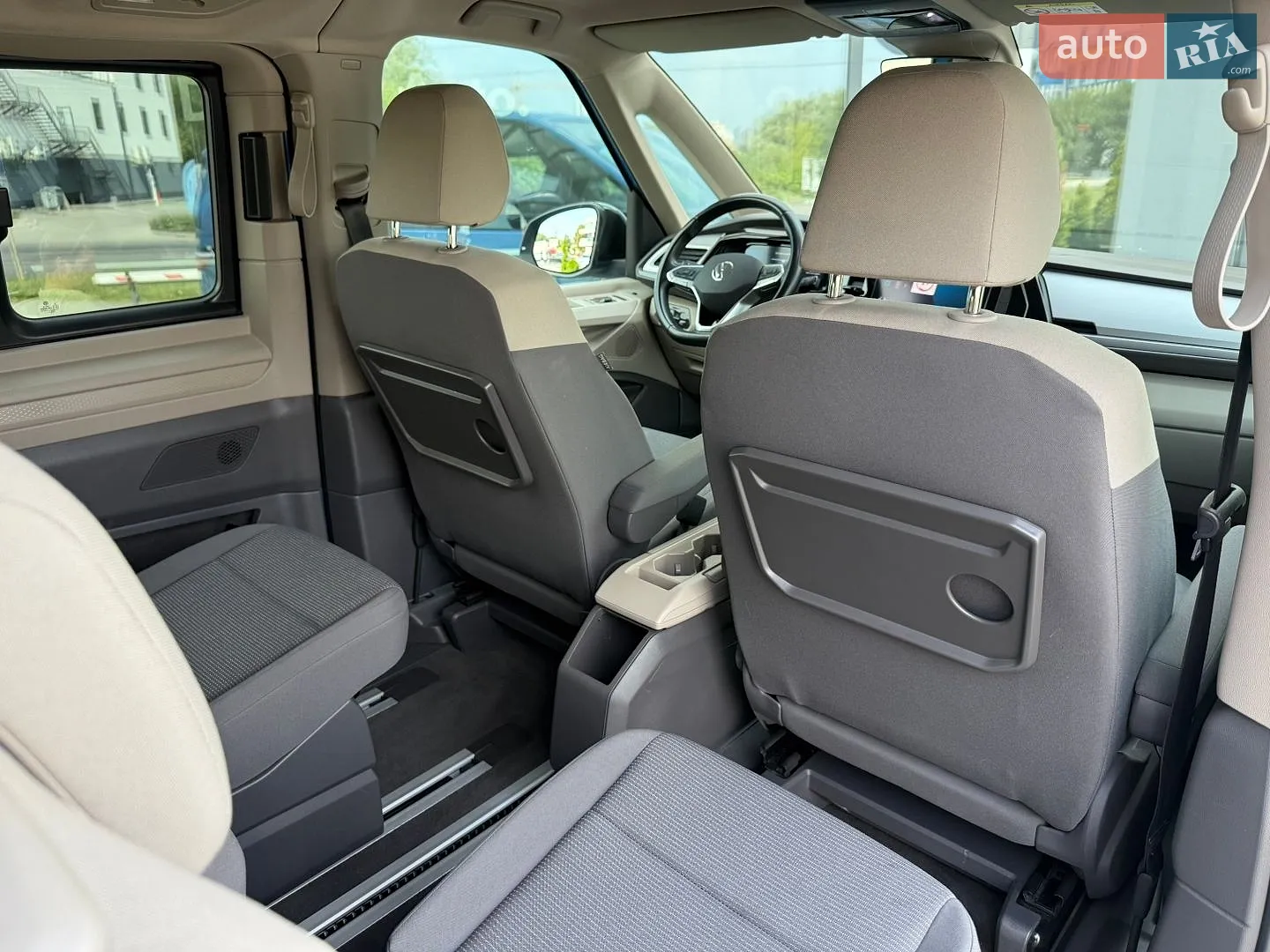2022 Volkswagen Multivan - мініатюра 25