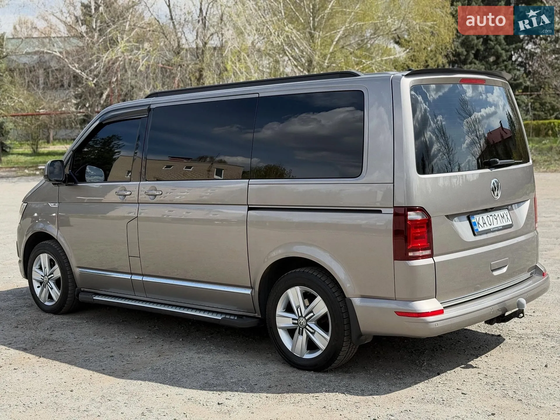 2017 Volkswagen Multivan - мініатюра 4