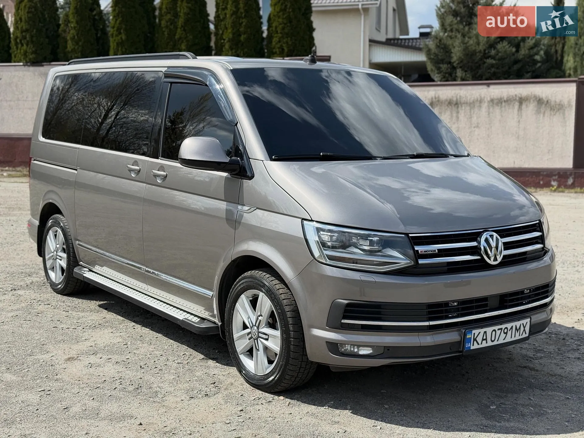 2017 Volkswagen Multivan - мініатюра 2