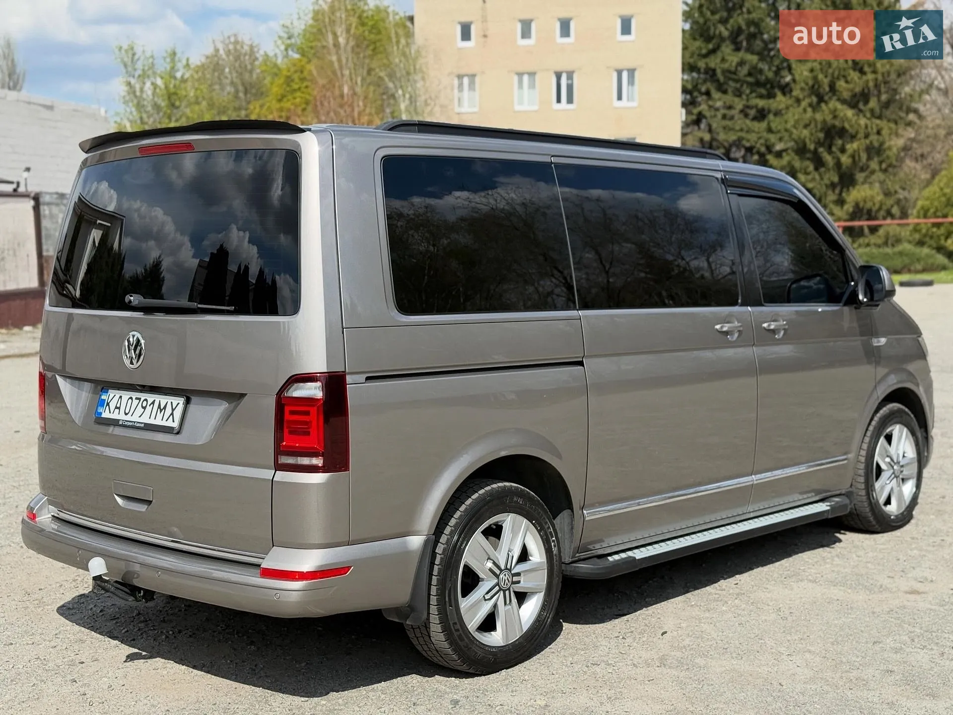 2017 Volkswagen Multivan - мініатюра 5