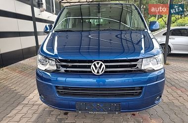 Минивэн Volkswagen Multivan 2013 в Виннице
