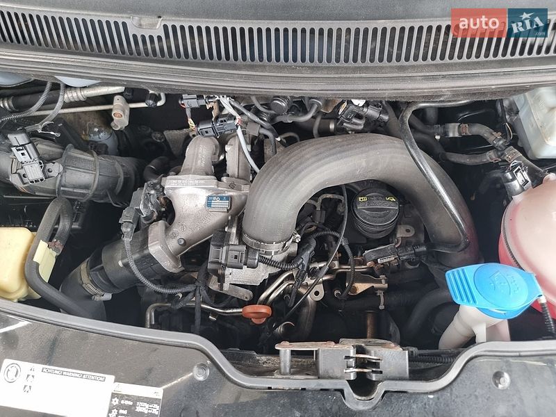 Минивэн Volkswagen Multivan 2013 в Виннице
