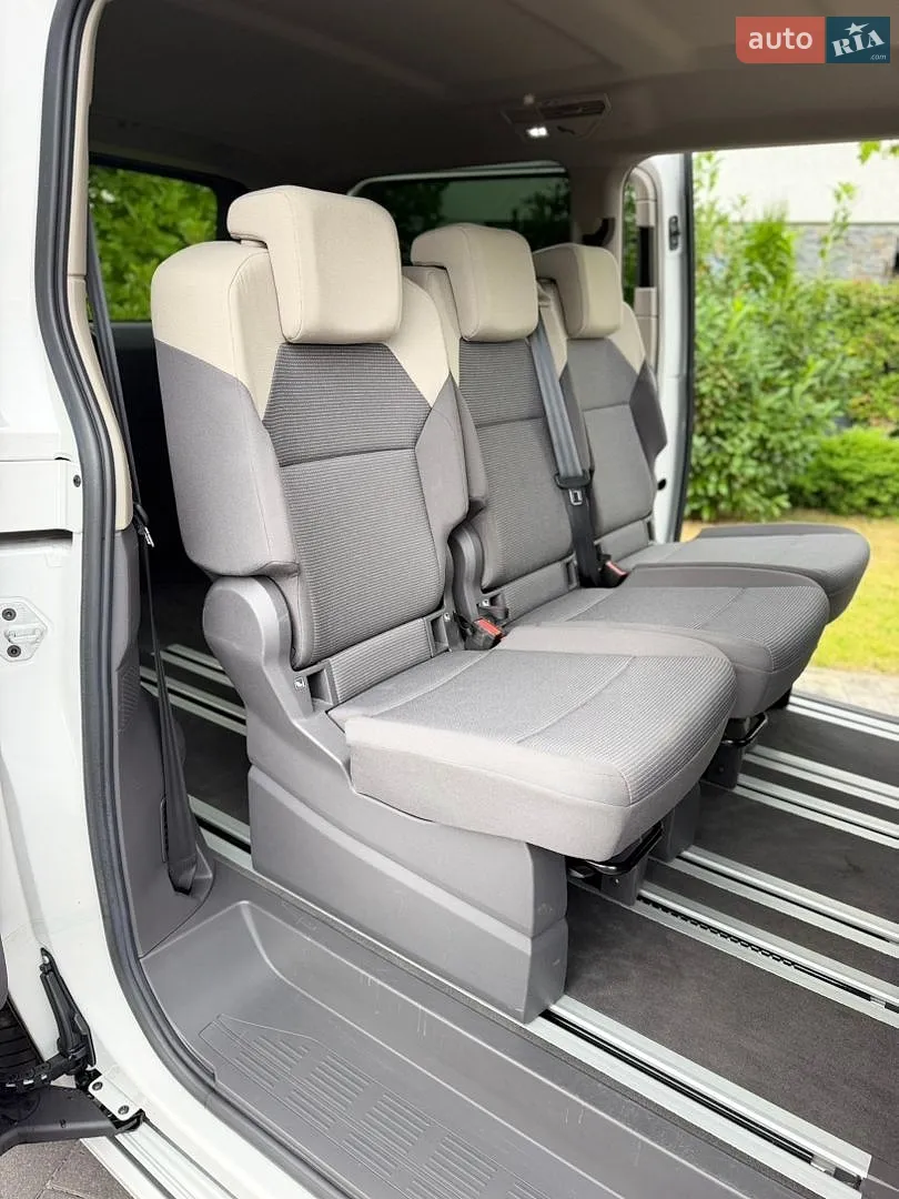2022 Volkswagen Multivan - мініатюра 17