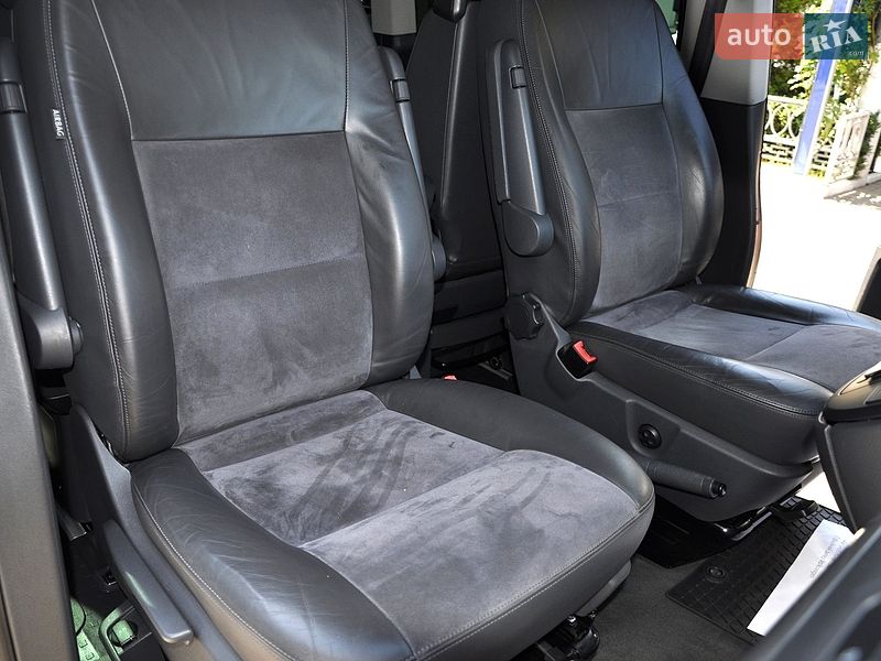 Минивэн Volkswagen Multivan 2012 в Одессе фото 28 Минивэн Volkswagen Multivan 2012 в Одессе