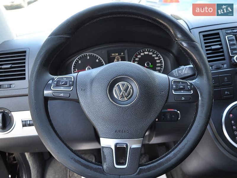 Минивэн Volkswagen Multivan 2012 в Одессе фото 36 Минивэн Volkswagen Multivan 2012 в Одессе