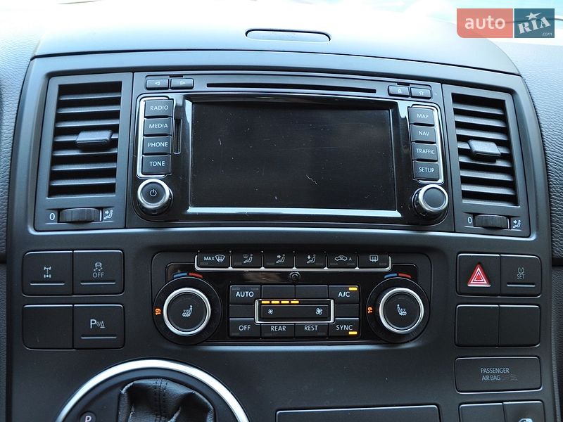Минивэн Volkswagen Multivan 2012 в Одессе фото 42 Минивэн Volkswagen Multivan 2012 в Одессе