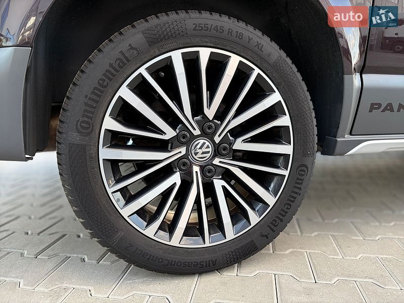 Минивэн Volkswagen Multivan 2017 в Черновцах