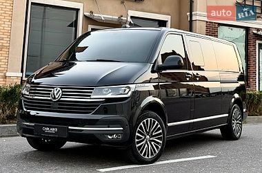 Минивэн Volkswagen Multivan 2022 в Киеве