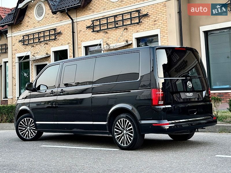 Минивэн Volkswagen Multivan 2022 в Киеве