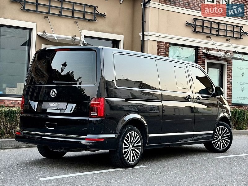 Минивэн Volkswagen Multivan 2022 в Киеве