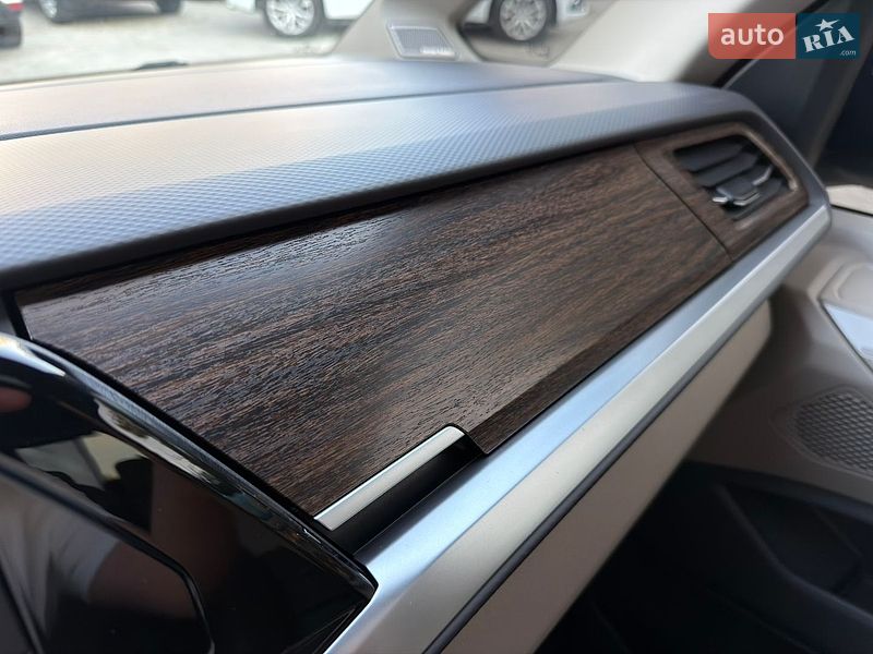 Минивэн Volkswagen Multivan 2021 в Днепре