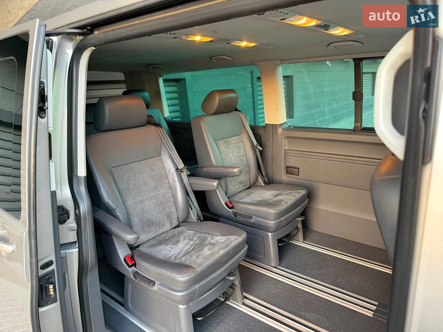 2015 Volkswagen Multivan - мініатюра 16