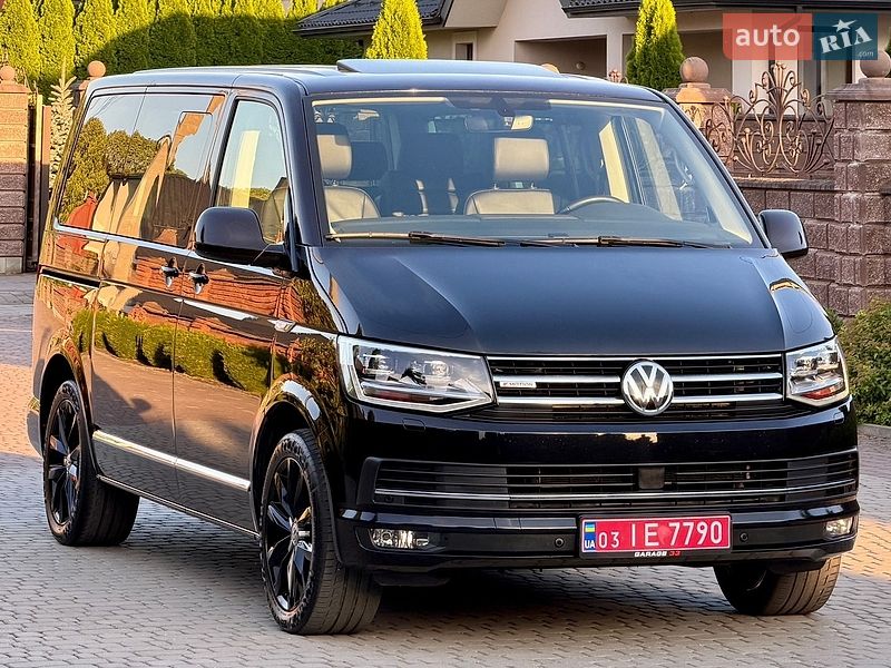Минивэн Volkswagen Multivan 2018 в Ровно