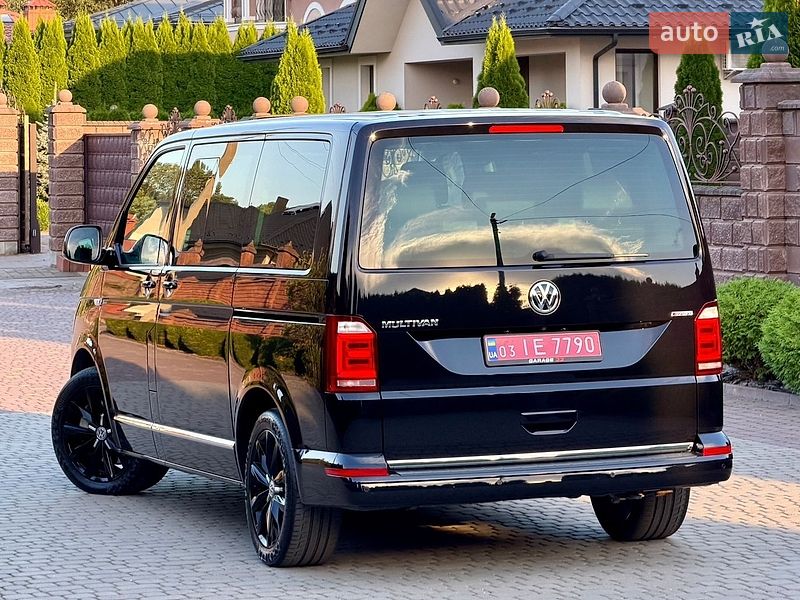 Минивэн Volkswagen Multivan 2018 в Ровно