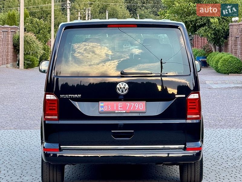 Минивэн Volkswagen Multivan 2018 в Ровно