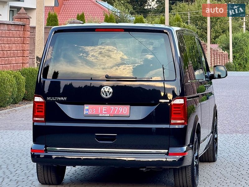 Минивэн Volkswagen Multivan 2018 в Ровно