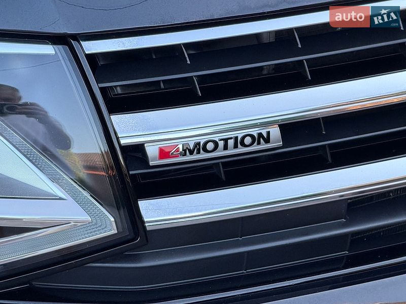 Минивэн Volkswagen Multivan 2018 в Ровно