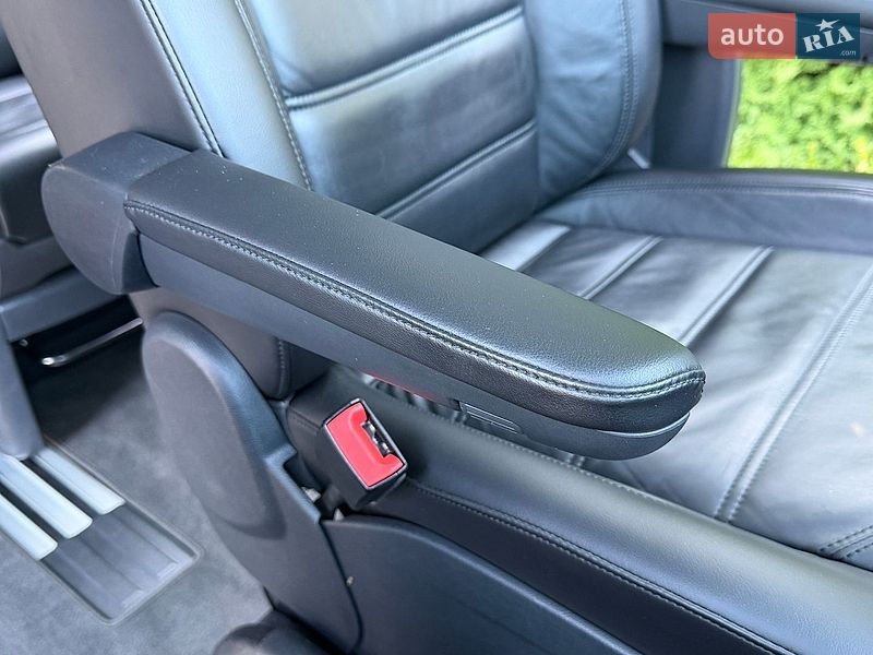 Минивэн Volkswagen Multivan 2018 в Ровно
