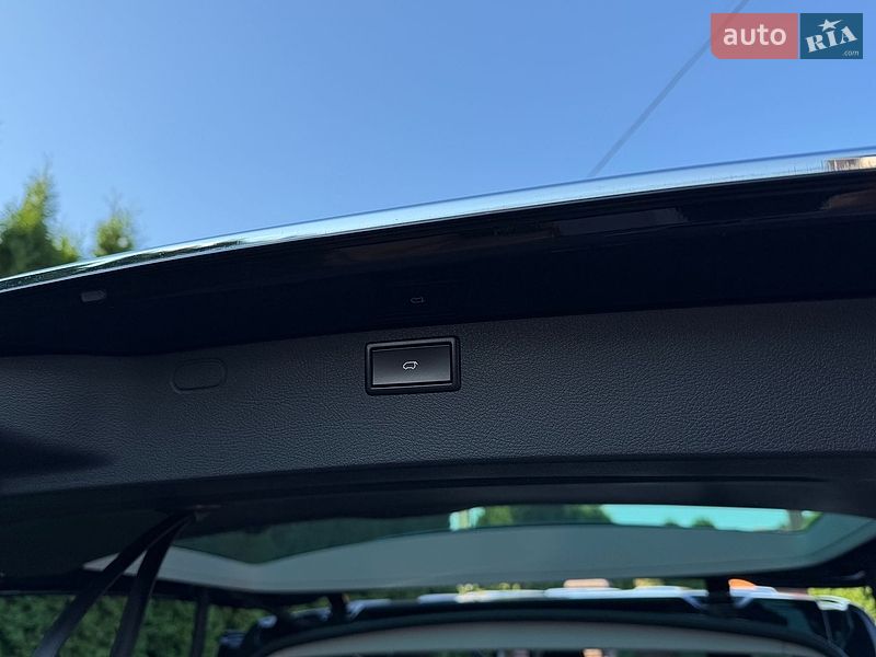 Минивэн Volkswagen Multivan 2018 в Ровно