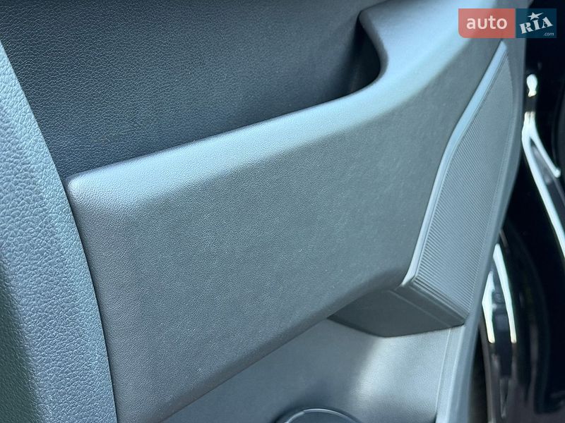 Минивэн Volkswagen Multivan 2018 в Ровно