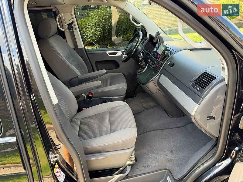 Минивэн Volkswagen Multivan 2010 в Белой Церкви