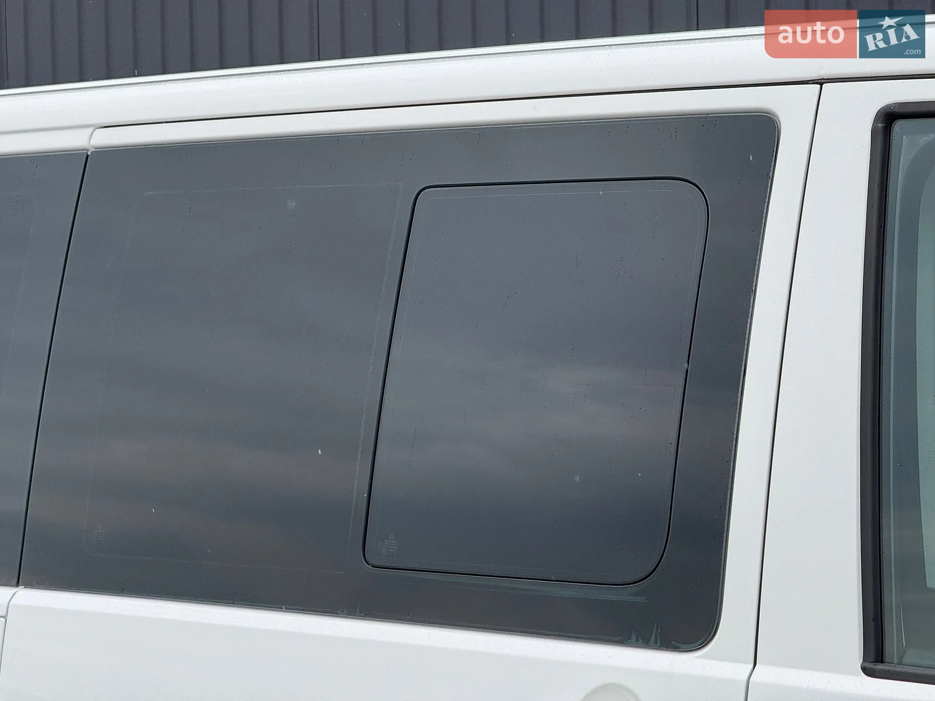 2012 Volkswagen Multivan - мініатюра 15
