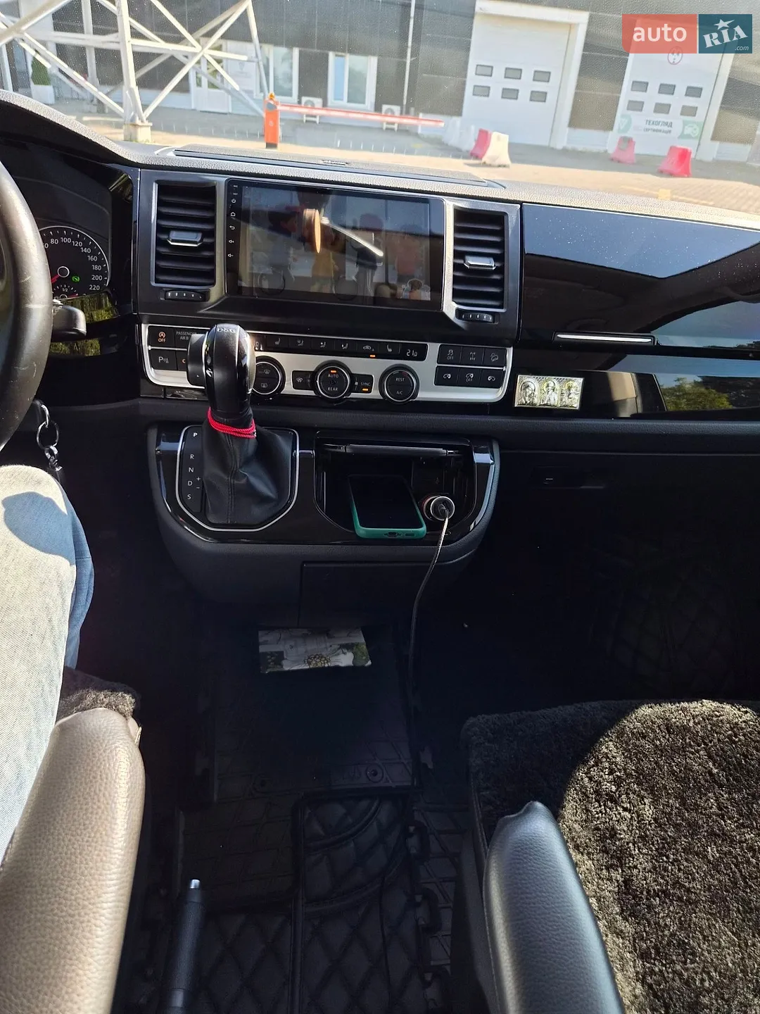 2017 Volkswagen Multivan - мініатюра 48