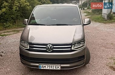 Минивэн Volkswagen Multivan 2015 в Житомире