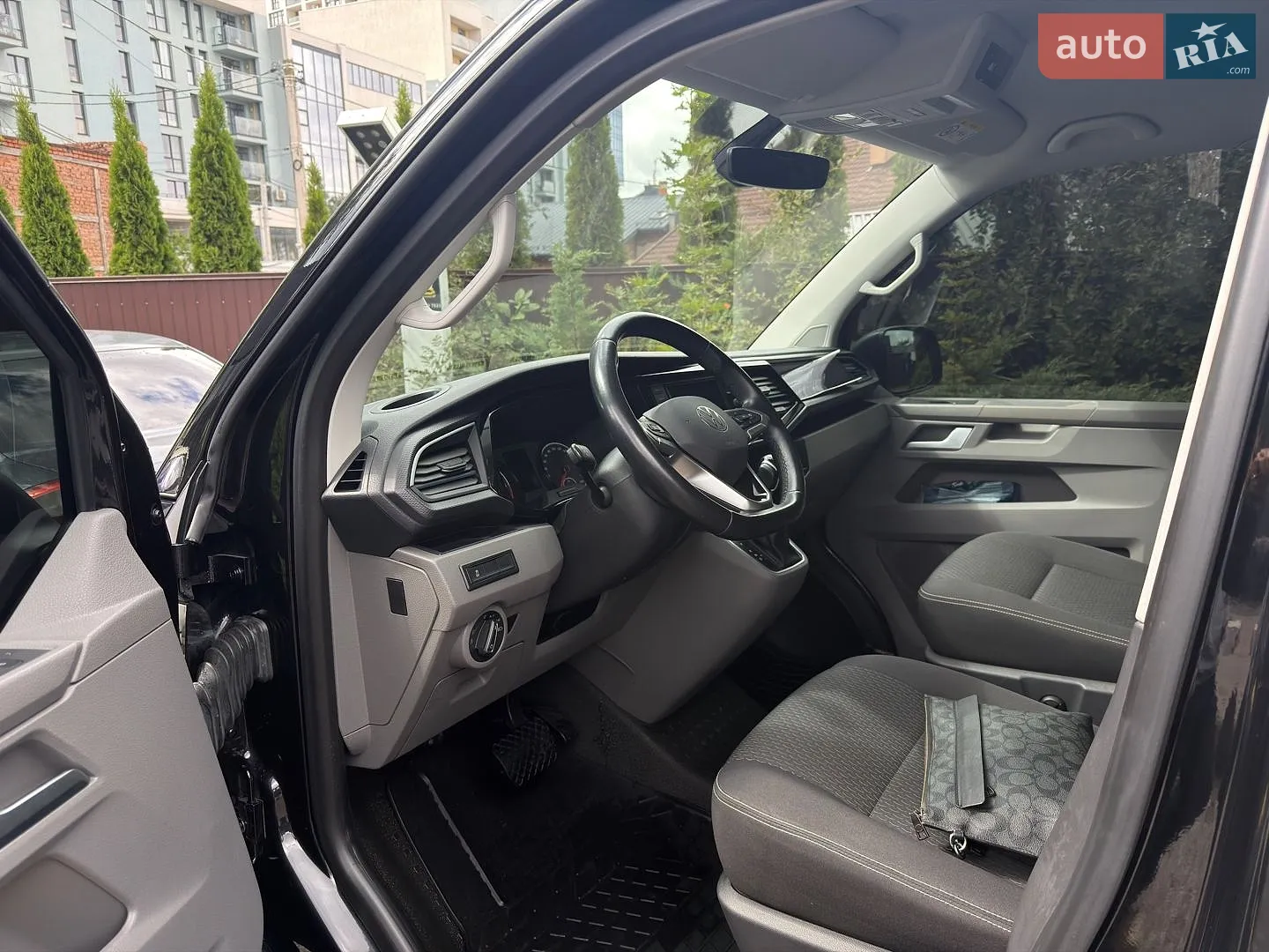 2021 Volkswagen Transporter - мініатюра 10