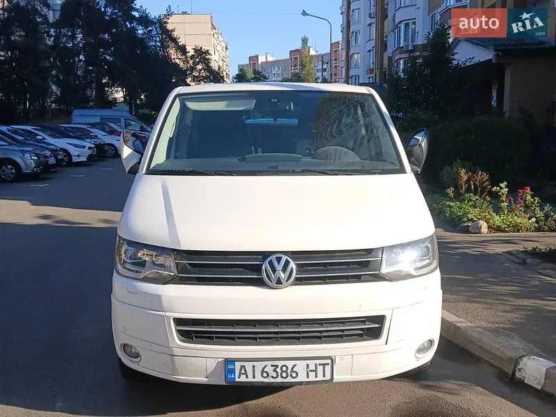 Volkswagen Multivan 2013